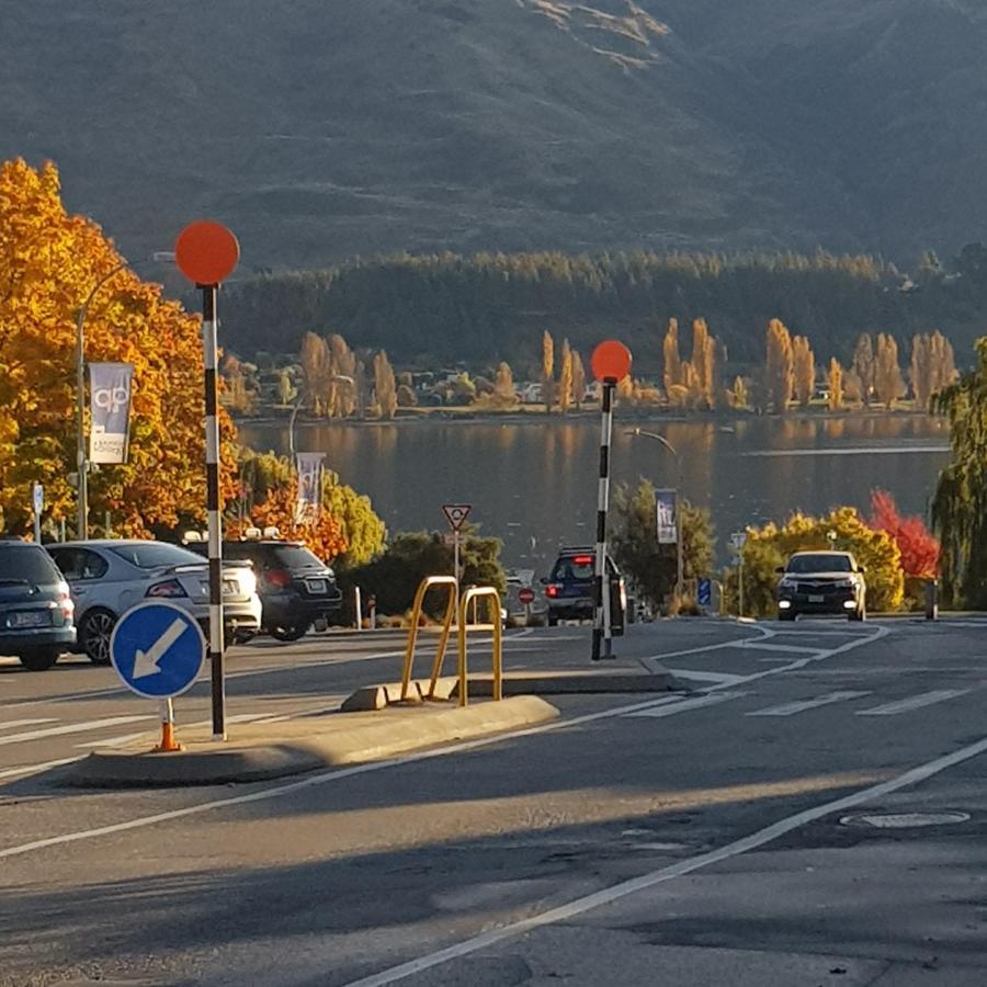 Alto On Hedditch 瓦纳卡 外观 照片